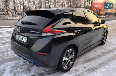 Хетчбек Nissan Leaf 2019 в Києві