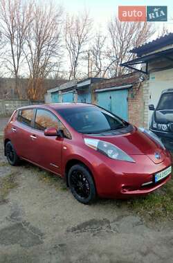 Хетчбек Nissan Leaf 2014 в Олександрії