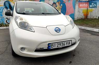 Хетчбек Nissan Leaf 2013 в Кременчуці