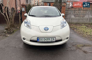 Хетчбек Nissan Leaf 2012 в Хмельницькому