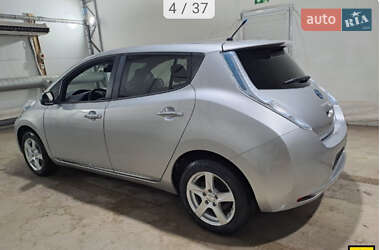 Хетчбек Nissan Leaf 2013 в Житомирі