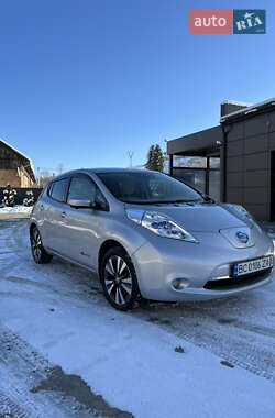 Хетчбек Nissan Leaf 2016 в Воловцю