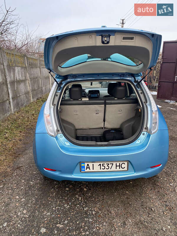 Хетчбек Nissan Leaf 2015 в Броварах фото 8 Хетчбек Nissan Leaf 2015 в Броварах