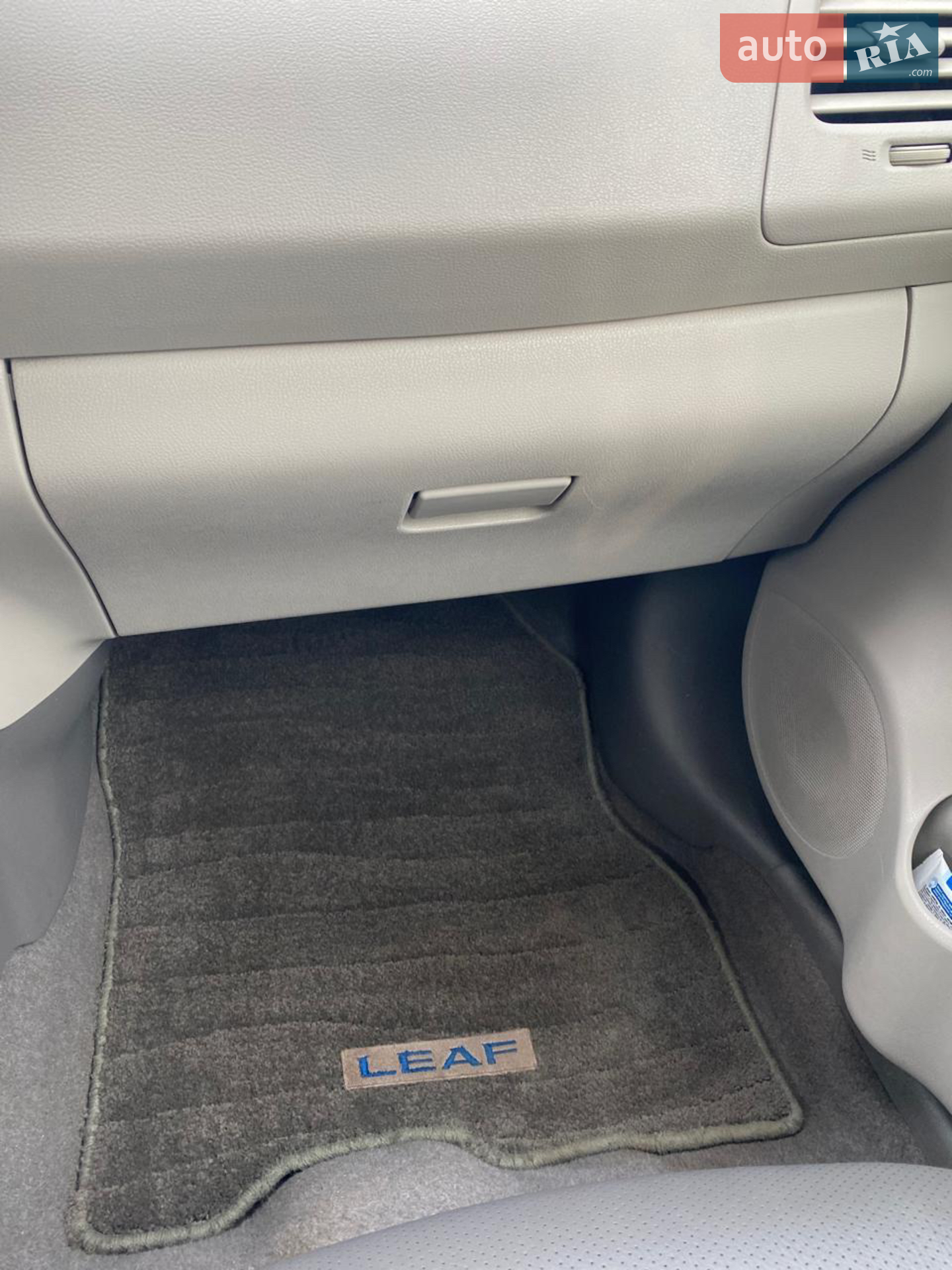 2015 Nissan Leaf - мініатюра 18