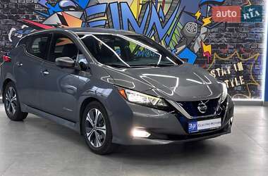 Хэтчбек Nissan Leaf 2019 в Днепре