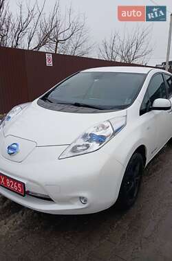 Хетчбек Nissan Leaf 2014 в Луцьку