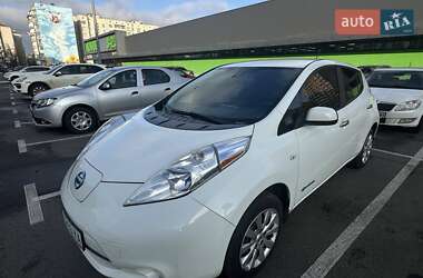 Хетчбек Nissan Leaf 2014 в Софіївській Борщагівці