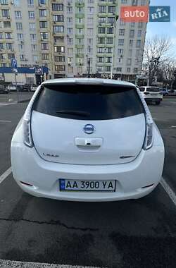 Nissan Leaf 2014