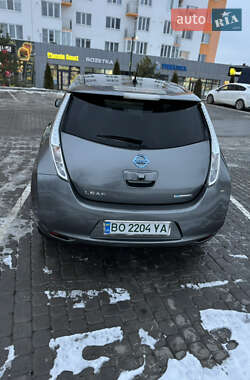 Хэтчбек Nissan Leaf 2015 в Виннице