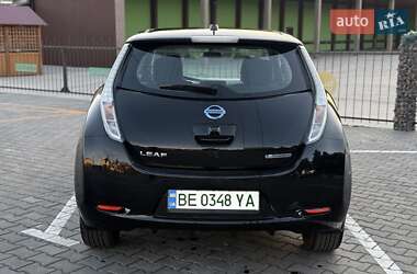 Хетчбек Nissan Leaf 2014 в 
