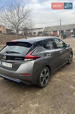 Хэтчбек Nissan Leaf 2018 в Черновцах