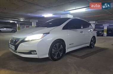 Хетчбек Nissan Leaf 2018 в Харкові