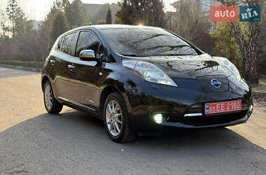 Хэтчбек Nissan Leaf 2014 в Ровно