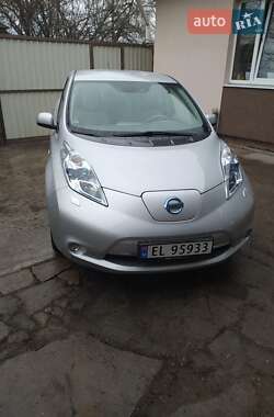 Хетчбек Nissan Leaf 2012 в Кременчуці