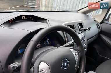 Хэтчбек Nissan Leaf 2015 в Одессе