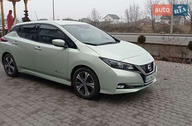 Хетчбек Nissan Leaf 2018 в Вінниці