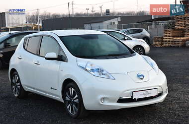 Хэтчбек Nissan Leaf 2016 в Луцке