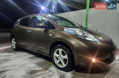 Хэтчбек Nissan Leaf 2016 в Каменец-Подольском