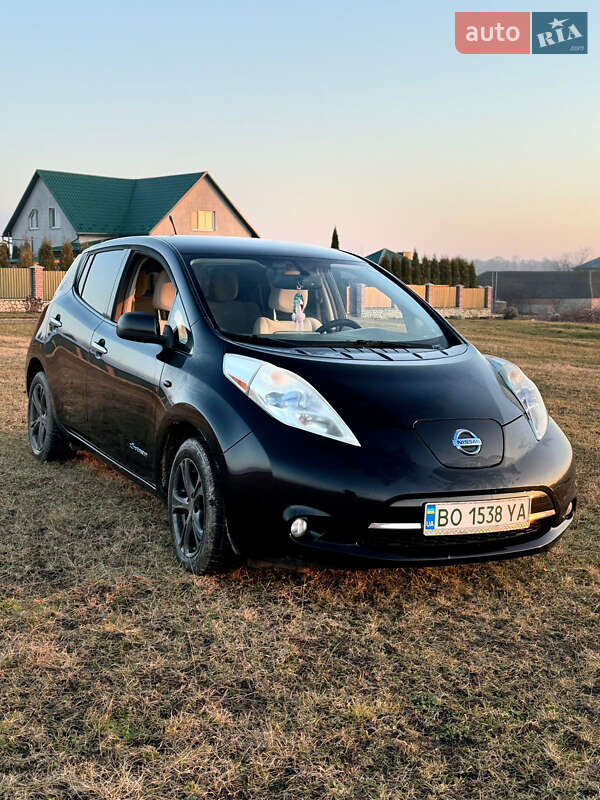 Nissan Leaf 2011