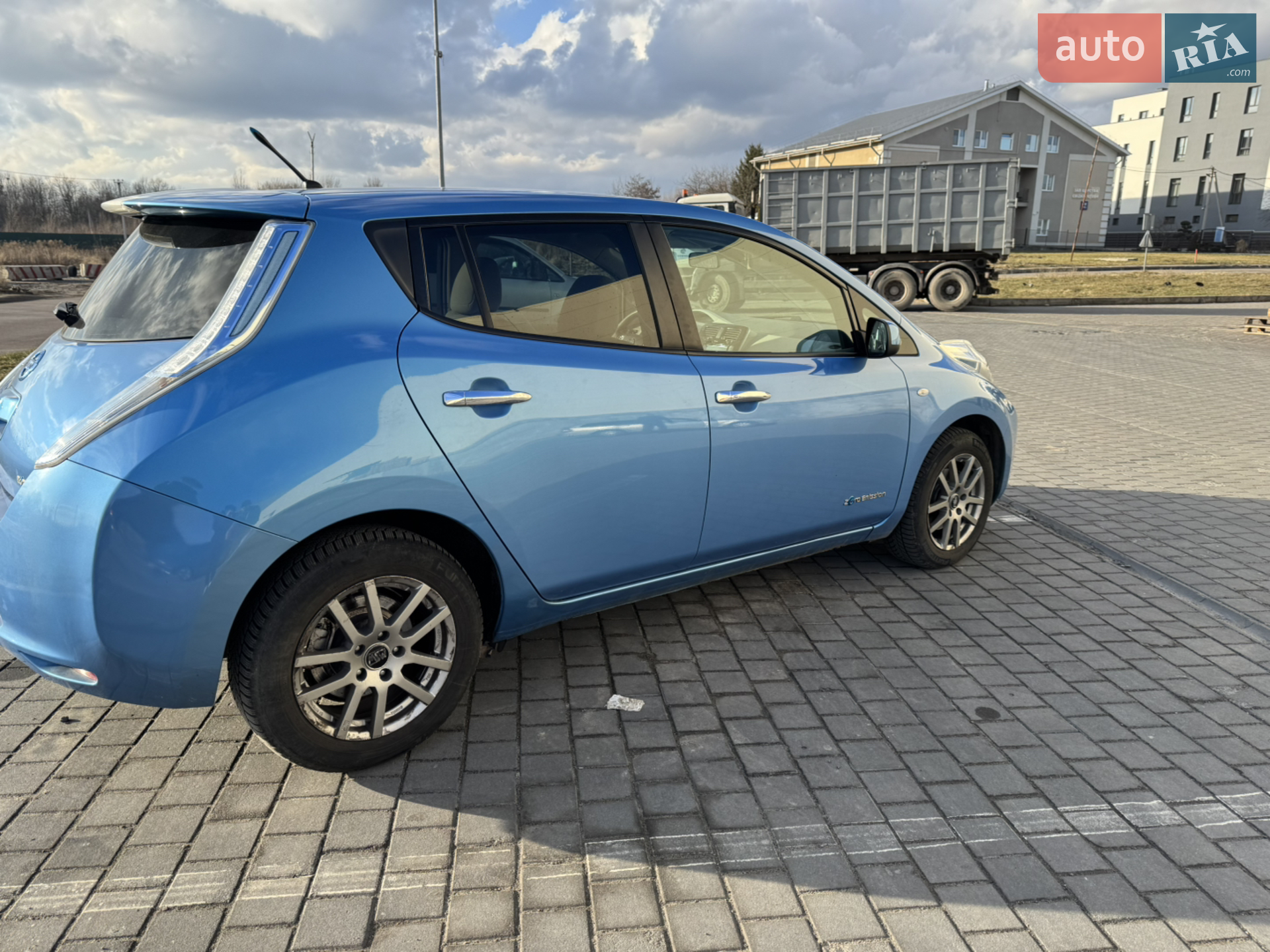 2013 Nissan Leaf - мініатюра 9