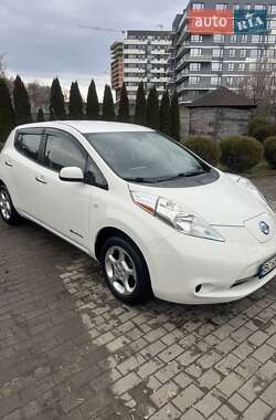 Хетчбек Nissan Leaf 2014 в Львові