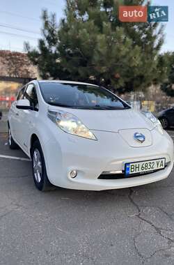 Хэтчбек Nissan Leaf 2014 в Одессе