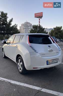 Хэтчбек Nissan Leaf 2014 в Одессе