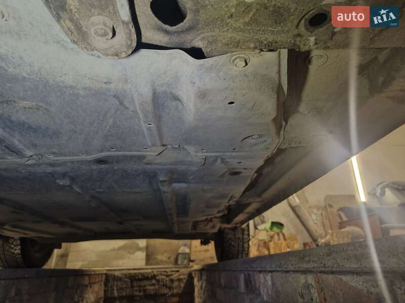 Хэтчбек Nissan Leaf 2012 в Виннице