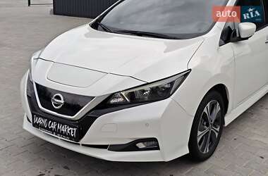 Хетчбек Nissan Leaf 2020 в 