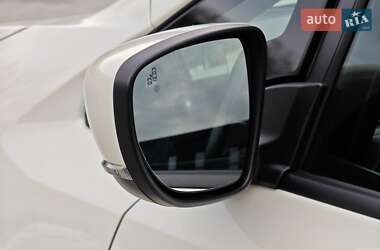 Хетчбек Nissan Leaf 2020 в 