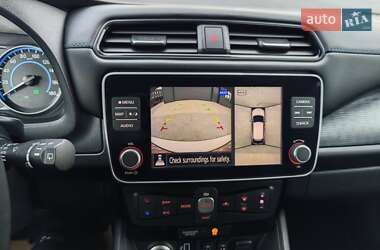 Хетчбек Nissan Leaf 2020 в 