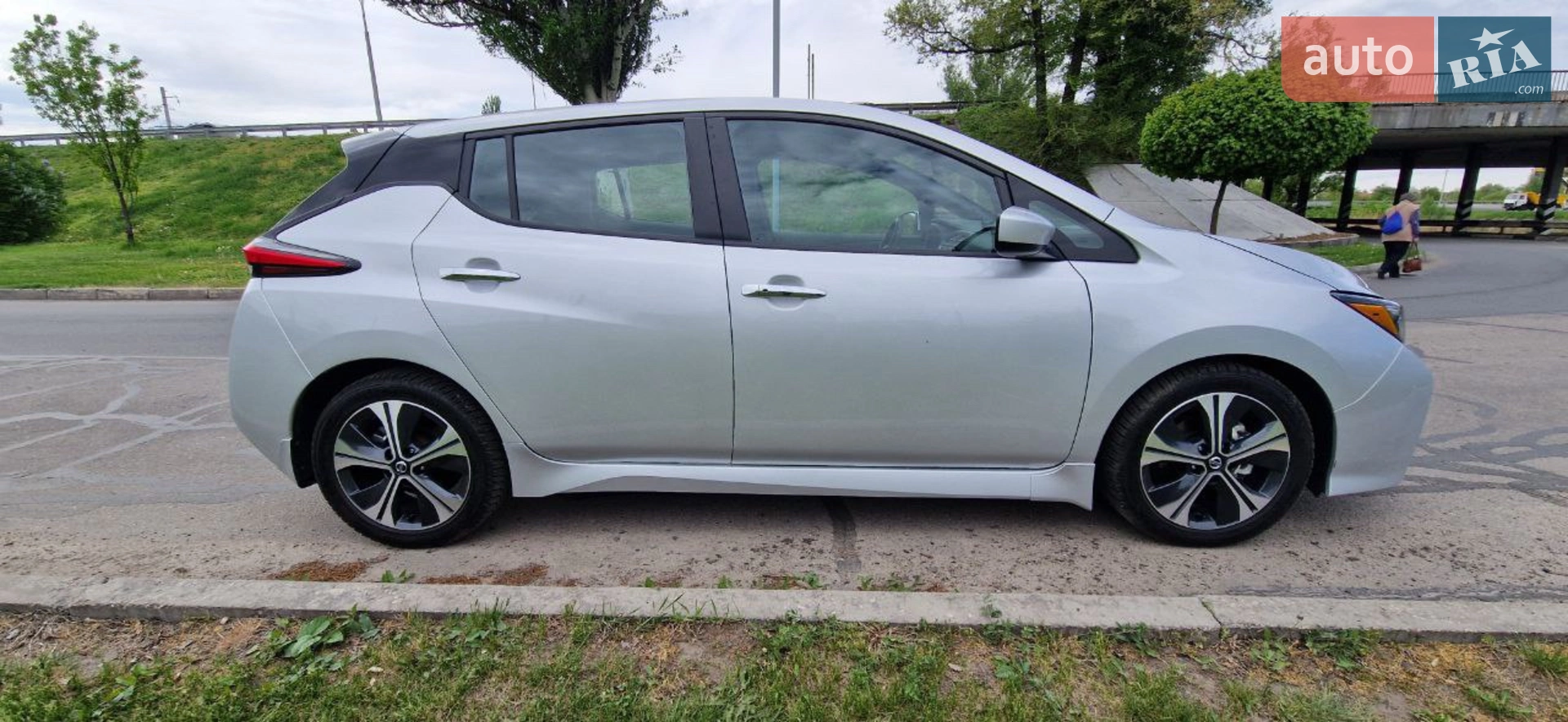 2021 Nissan Leaf - мініатюра 5