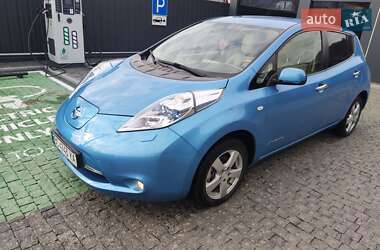 Хетчбек Nissan Leaf 2012 в Тячеві