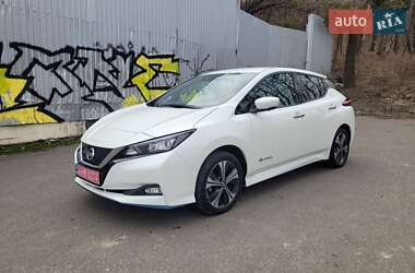 Хетчбек Nissan Leaf 2019 в Києві