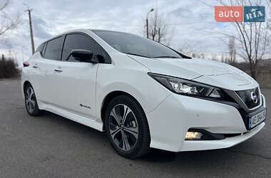 Хетчбек Nissan Leaf 2018 в Кривому Розі