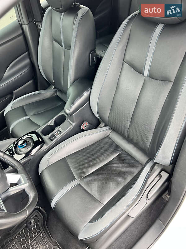 Хетчбек Nissan Leaf 2018 в Кривому Розі