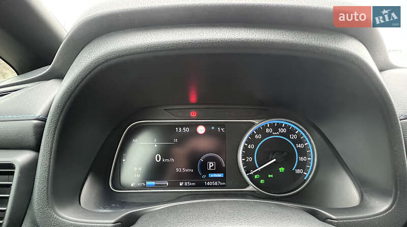 Хетчбек Nissan Leaf 2018 в Кривому Розі