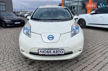 Хэтчбек Nissan Leaf 2011 в 