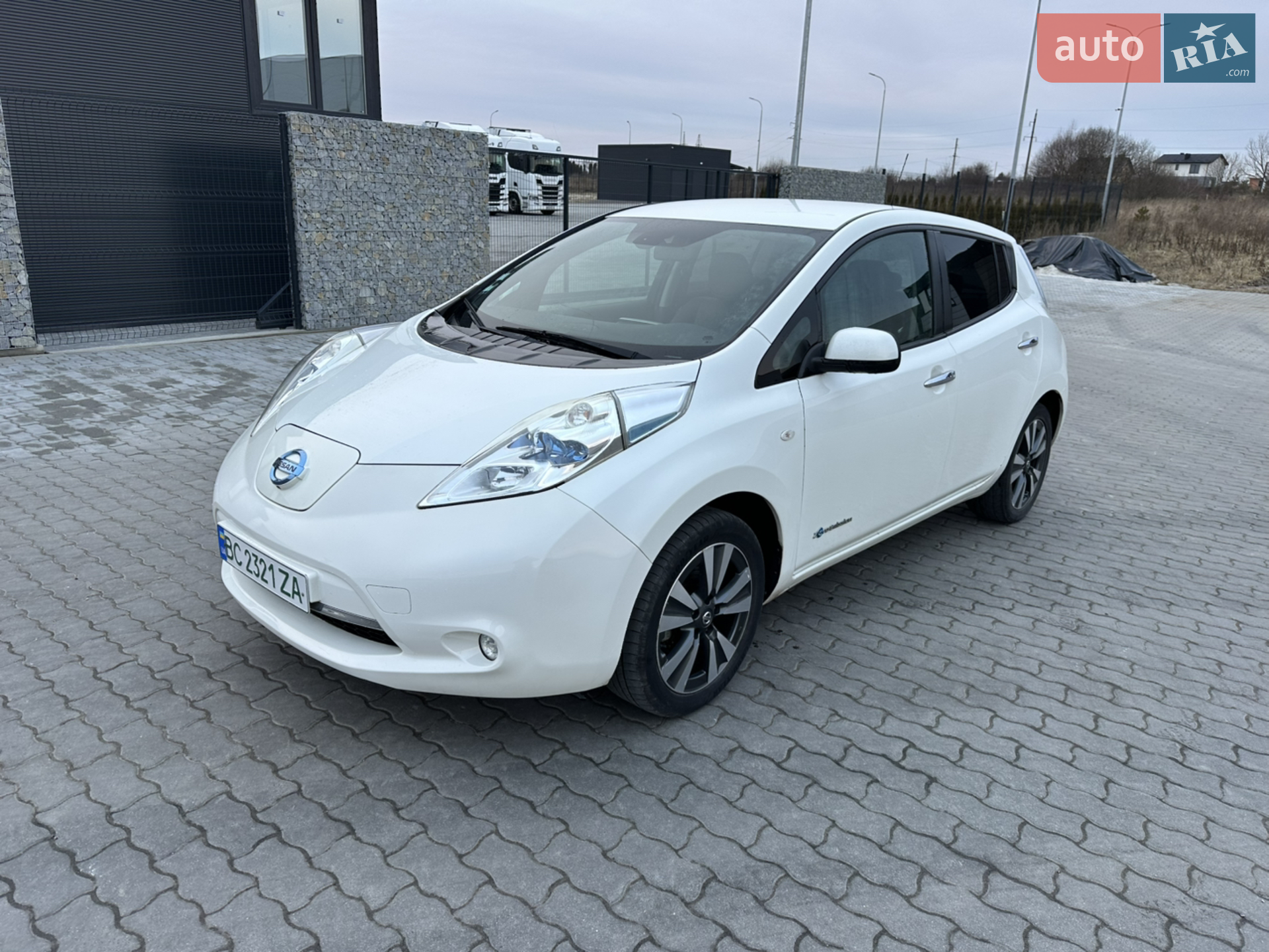 2016 Nissan Leaf - мініатюра 2