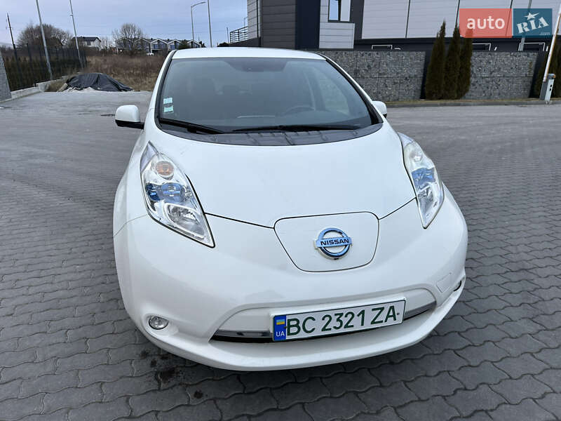 Хетчбек Nissan Leaf 2016 в Львові