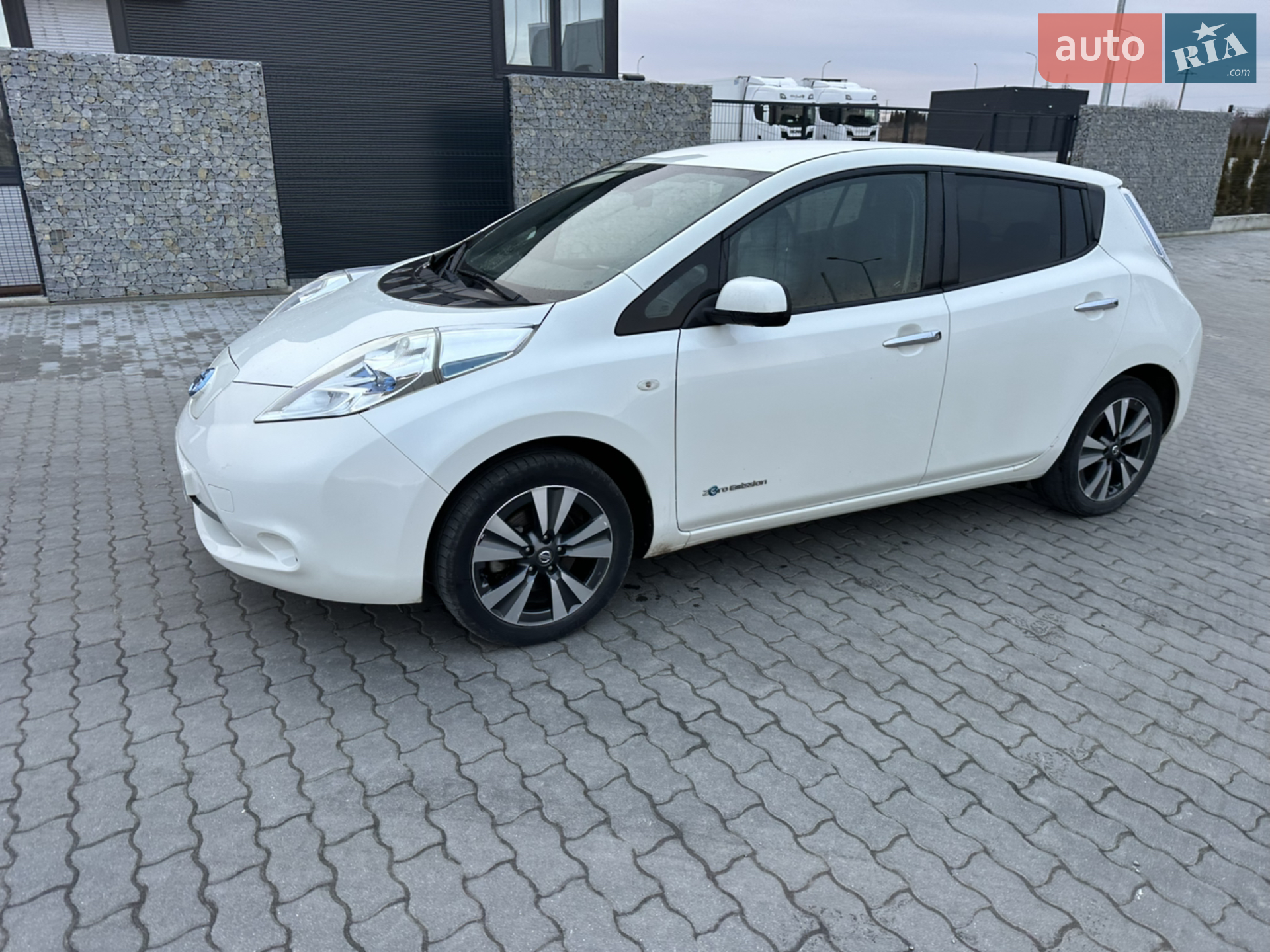 2016 Nissan Leaf - мініатюра 28