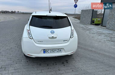 Хэтчбек Nissan Leaf 2016 в Львове