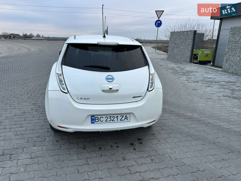 Хетчбек Nissan Leaf 2016 в Львові