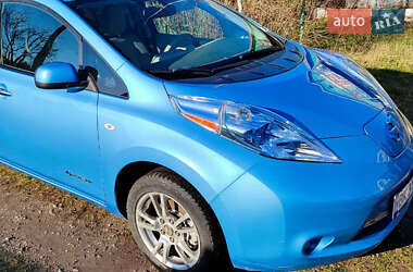 Хетчбек Nissan Leaf 2012 в Рівному