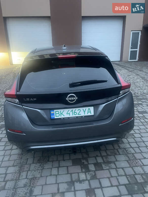 Хэтчбек Nissan Leaf 2022 в Здолбунове