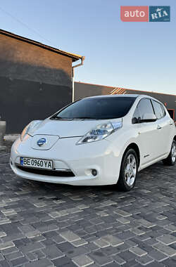 Хэтчбек Nissan Leaf 2017 в Николаеве