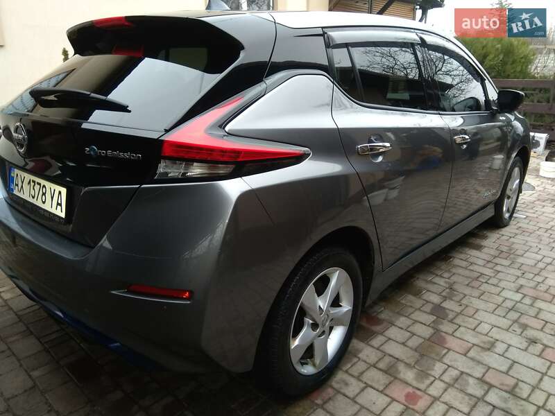 Хэтчбек Nissan Leaf 2018 в Харькове