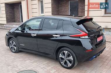 Хэтчбек Nissan Leaf 2019 в Черновцах