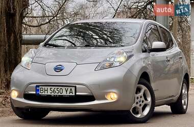 Хэтчбек Nissan Leaf 2011 в Одессе