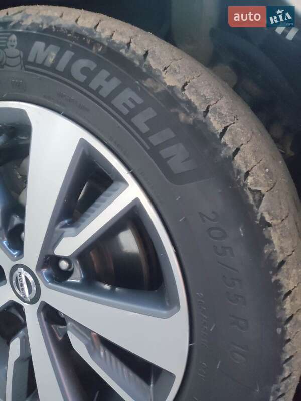 Хэтчбек Nissan Leaf 2019 в Ковеле